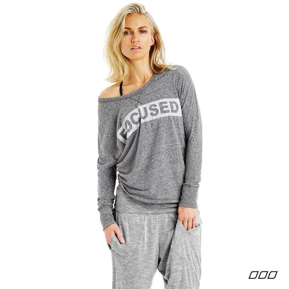 Lorna Jane Focused Oversized Graphic Breeze Long Sleeve Top in Gray Size Medium